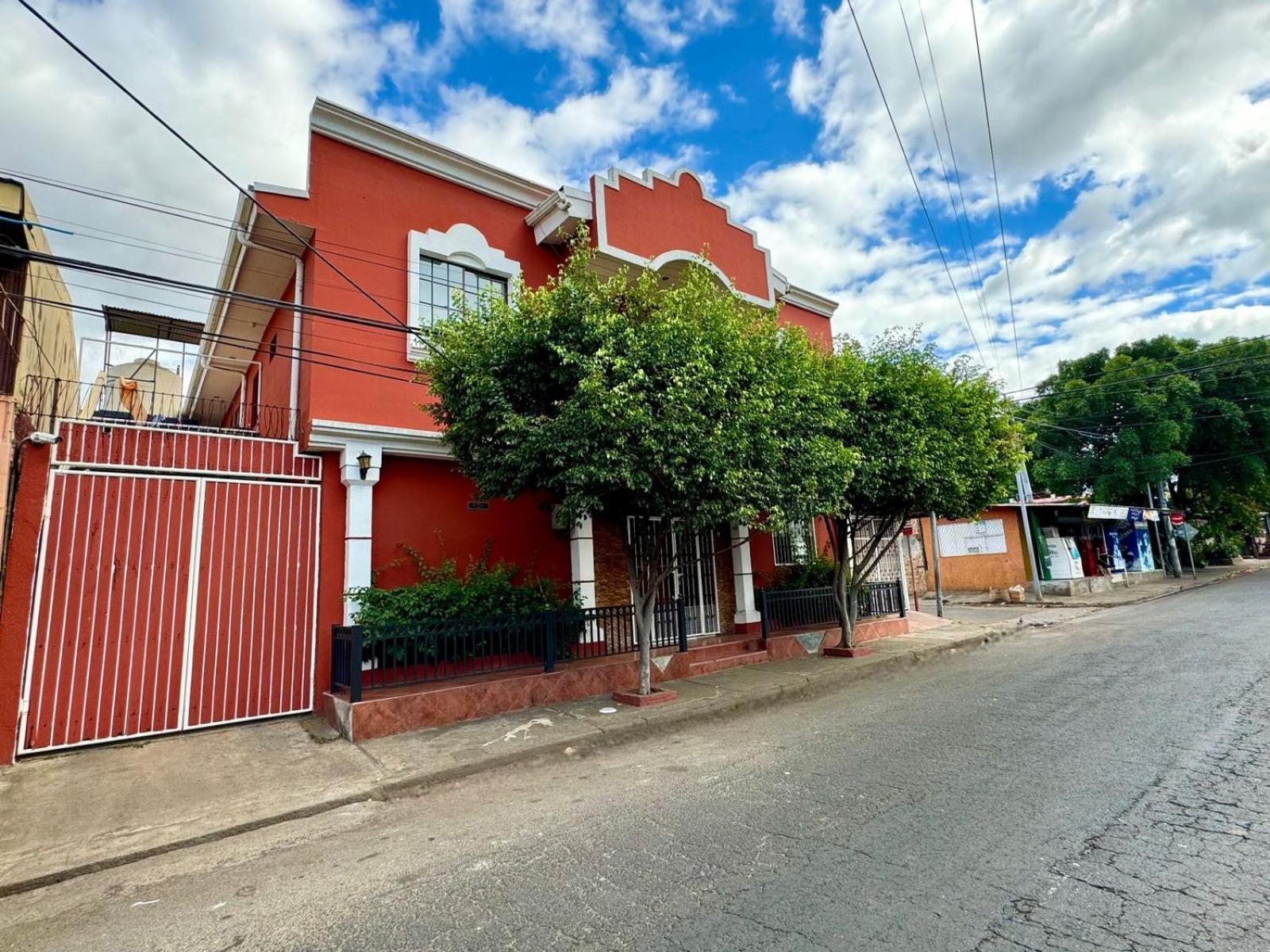 Villalobos Hotel Managua Exterior foto